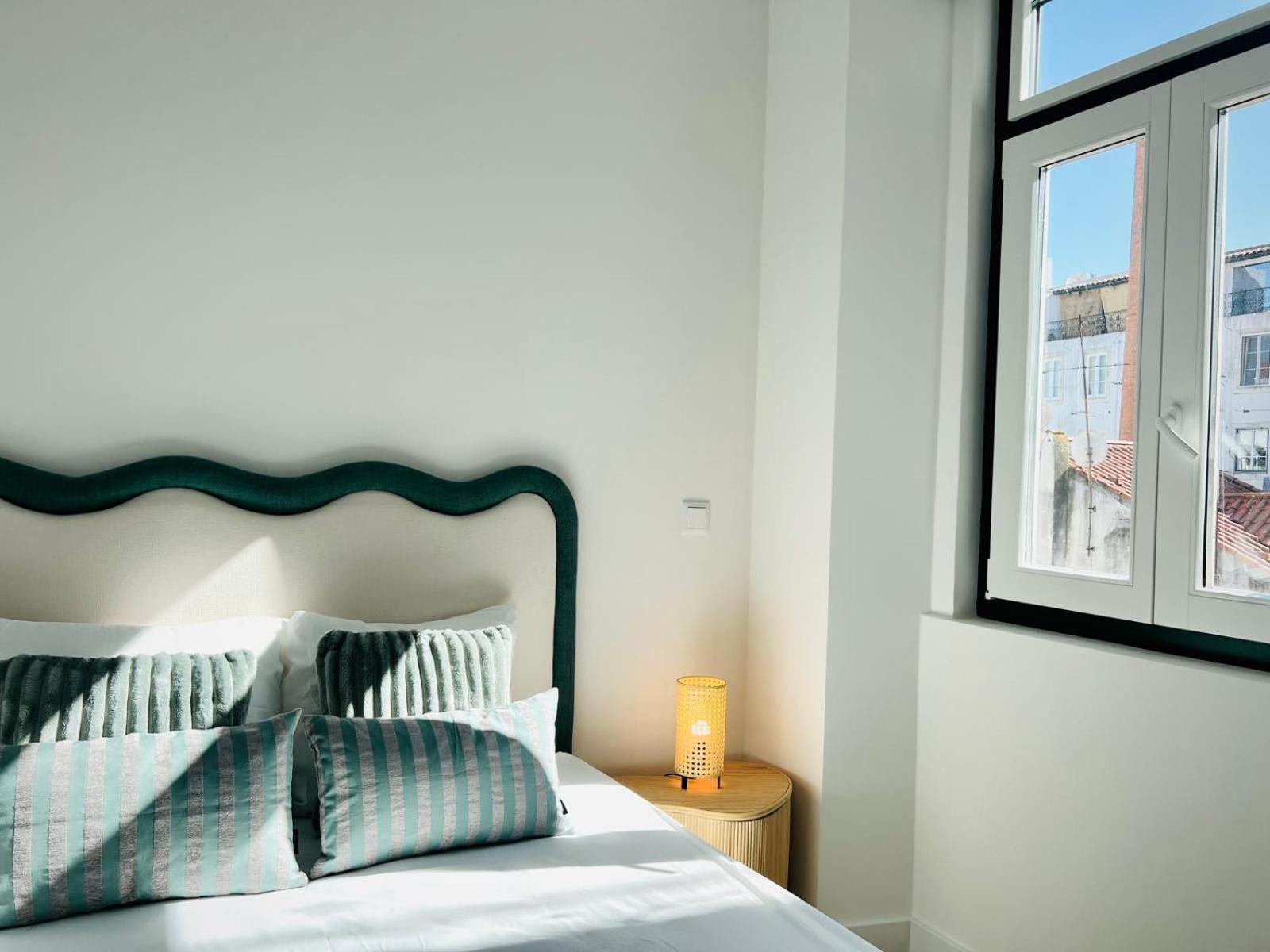 Lisbon Ata Chic Flats Executive Apartment Exterior photo